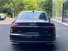 Audi A8 2024 A8L 50 TFSI quattro Premium Selection - фото 3