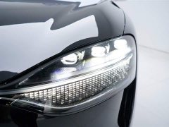 AITO Wenjie M9 extended range Max version 42kWh 6-seater version - фото 7