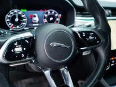 Jaguar F-PACE 250PS R-Dynamic SE - фото 6