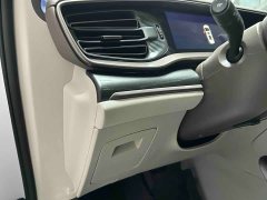 Denza D9 DM-i 970 four-wheel drive flagship - фото 10