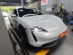 Porsche Taycan 2022 facelift Taycan - фото 3