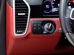 Porsche Cayenne 3.0T Platinum Edition - фото 19
