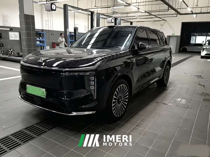 Lexus Zhiji LS8 52 Max technology flagship large five-seater - автомобиль из Китая