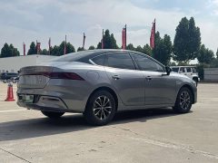 BYD Qin PLUS Champion Edition DM-i 55KM Leading Type - фото 9