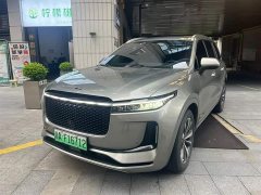 Li Auto Ideal ONE 2020 extended range 6-seater version - фото 1