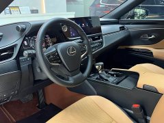 Lexus ES 2023 200 Excellence Edition - фото 8