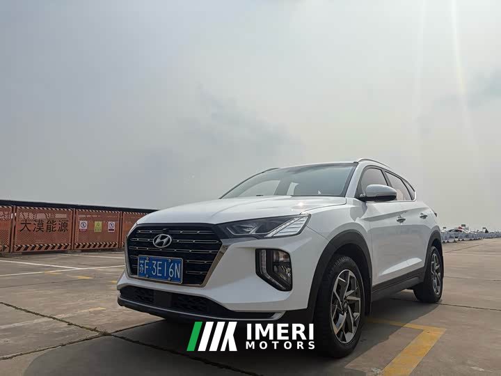 Lynk & Co Tucson 2020 280TGDi dual-clutch two-wheel drive intelligent version National V - автомобиль из Китая