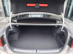 Volkswagen Magotan 2020 330TSI DSG Leading Edition - фото 9