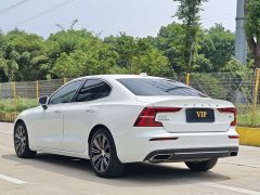 Volvo S60 B4 Zhiyuan Luxury Edition - фото 12