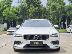 Volvo S60 B4 Zhiyuan Luxury Edition - фото 2