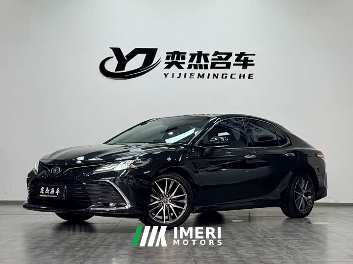Toyota Camry 2021 2.5G Deluxe Edition - автомобиль из Китая