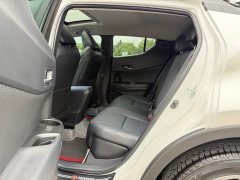 Toyota C-HR 2022 2.0L Leading Edition - фото 16