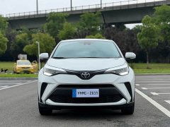 Toyota C-HR 2022 2.0L Leading Edition - фото 2