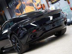 Aston Martin DB11 2019 4.0T V8 Coupe - фото 2