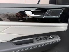 Lexus Touron 2023 330TSI two-wheel drive luxury version - фото 9
