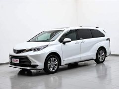 Toyota SIENNA 2024 2.5L hybrid four-wheel drive luxury version - фото 2