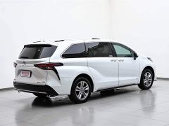 Toyota SIENNA 2024 2.5L hybrid four-wheel drive luxury version - фото 7