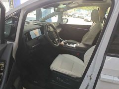 Trumpchi E9 Champion Edition - фото 5