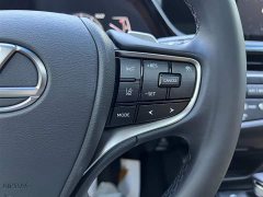 Lexus ES 200 Excellence Edition - фото 13