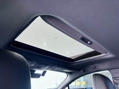 Toyota SIENNA 2024 2.5L Hybrid Premium Edition - фото 12