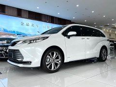 Toyota SIENNA 2024 2.5L Hybrid Premium Edition - фото 2
