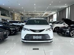 Toyota SIENNA 2024 2.5L Hybrid Premium Edition - фото 3