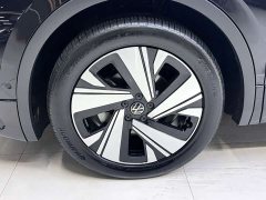 Volkswagen Tiguan L 380TSI automatic four-wheel drive R-Line version 7 seats - фото 9