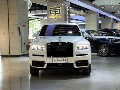 Rolls-Royce Cullinan 2018 five-seater version - фото 2