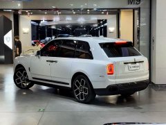 Rolls-Royce Cullinan 2018 five-seater version - фото 4