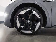 Volkswagen ID.3 upgraded pure smart version - фото 17