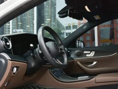 Mercedes-Benz E-Class E 300 L Sporty and Fashionable - фото 12