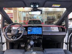 Trumpchi M8 2023 Grandmaster Series Dual Engine Royal Edition - фото 18