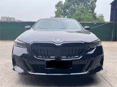 BMW 5 Series 2026 530Li Exclusive M Sports Package - фото 2