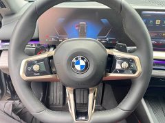 BMW 5 Series 2026 530Li Exclusive M Sports Package - фото 7