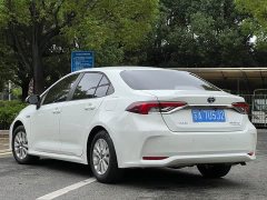 Toyota Corolla 1.8L Hybrid Pioneer Edition - фото 6