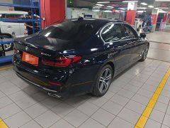 BMW 5 Series 530Li Leading Luxury Package - фото 7