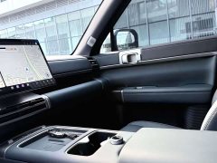 Lynk & Co Titanium 7 190KM four-wheel drive Ultra version - фото 9