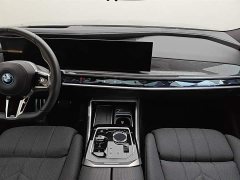 BMW M760Le 2023 M760Le xDrive - фото 5
