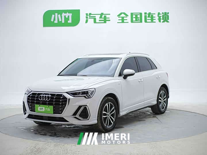 Audi Q3 35 TFSI aggressive and dynamic (1.4T) - автомобиль из Китая