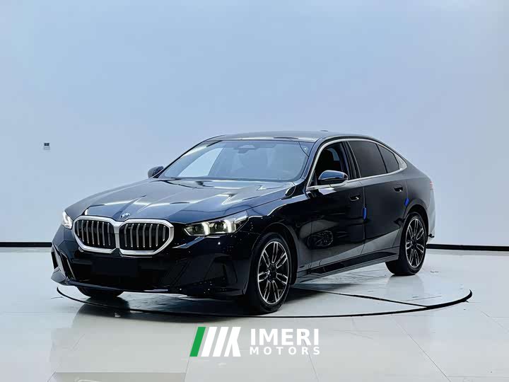 BMW 5 Series 525Li M Sports Package - автомобиль из Китая