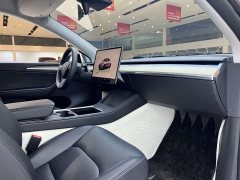 Lexus Y 2022 facelift, long-range all-wheel drive version - фото 12