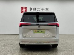 Buick GL8 New Energy Lu Shang Exclusive Edition - фото 2