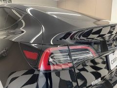 Tesla Model Y long-range all-wheel drive version - фото 10