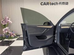 Tesla Model Y long-range all-wheel drive version - фото 16