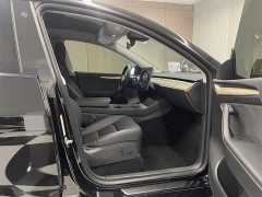 Tesla Model Y long-range all-wheel drive version - фото 18