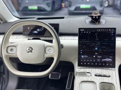 NIO ET7 75kWh Executive Signature Edition - фото 12