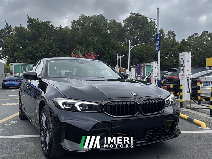 BMW 3 Series 330Li M Sports Night Package - автомобиль из Китая