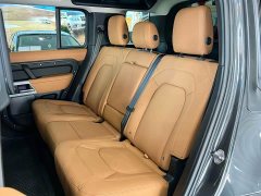 Land Rover Defender 110 3.0T P400 Dark Special Edition - фото 11