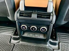Land Rover Defender 110 3.0T P400 Dark Special Edition - фото 19