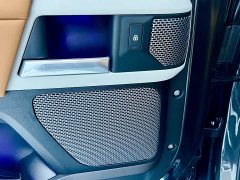 Land Rover Defender 110 3.0T P400 Dark Special Edition - фото 20